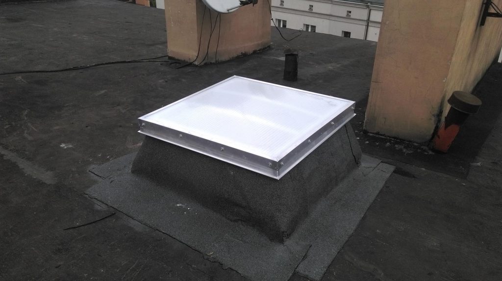 Wyłaz na dach - Gulajski