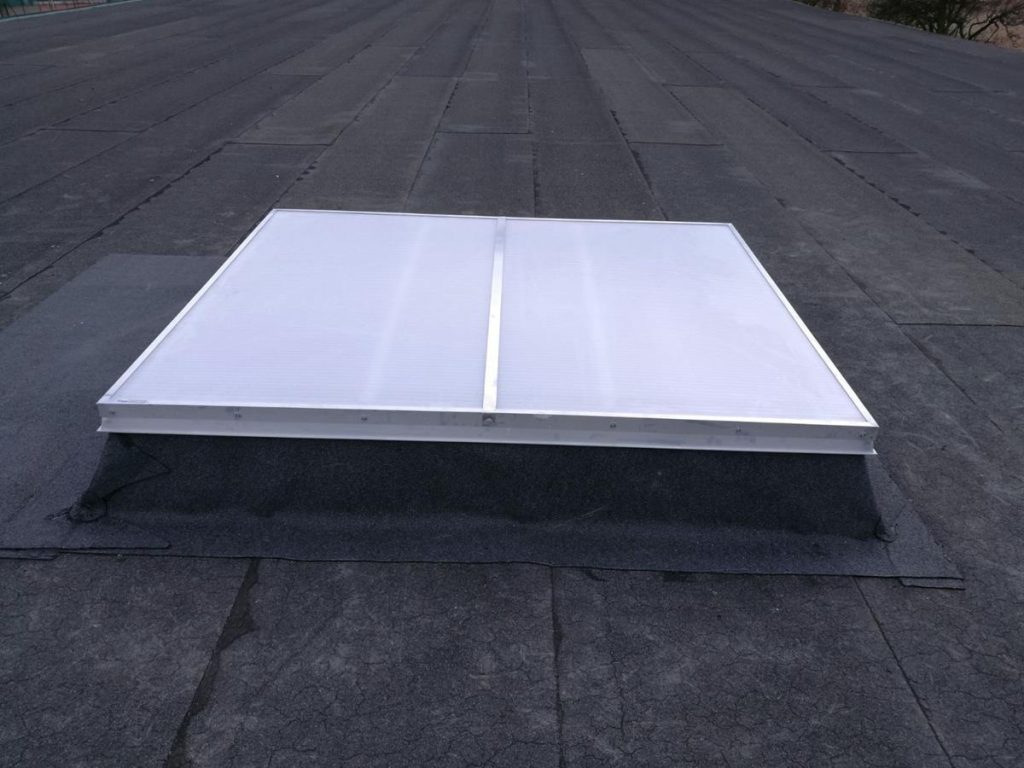 Świetliki Dachowe Punktowe - Gulajski - 14